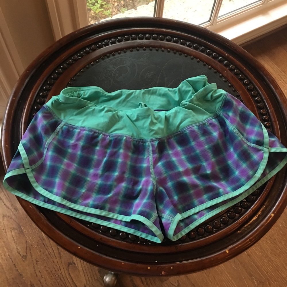Lulu lemon size 8 running shorts